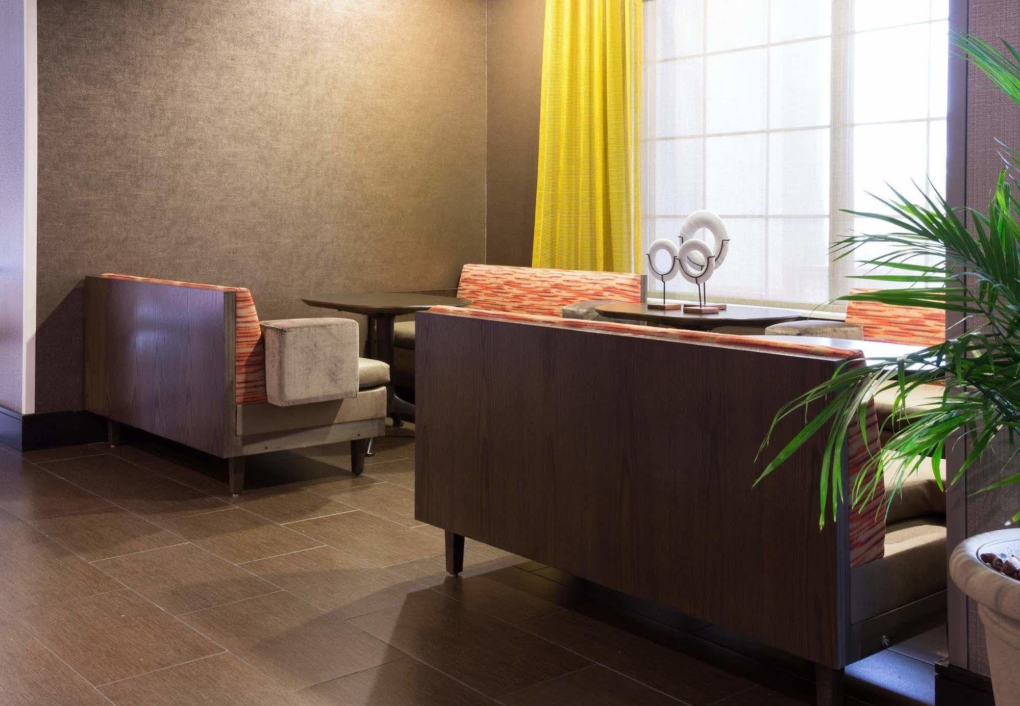 Springhill Pennsylvania Hotel Quakertown